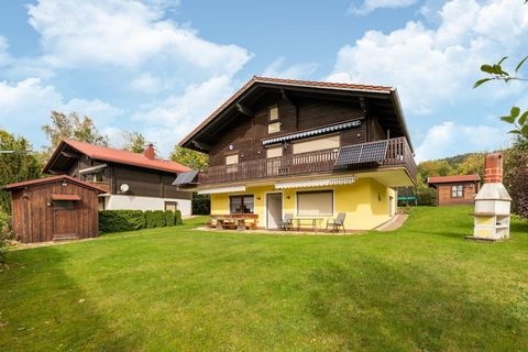 Weitere EinzWillkommen in Ihrer charmanten Erdgeschosswohnung in Arrach, ideal für einen erholsamen Urlaub. Dieser gemütliche Raum ist so konzipiert, dass er sowohl Komfort als auch Bequemlichkeit bietet, was ihn ideal für Paare, kleine Familien oder...