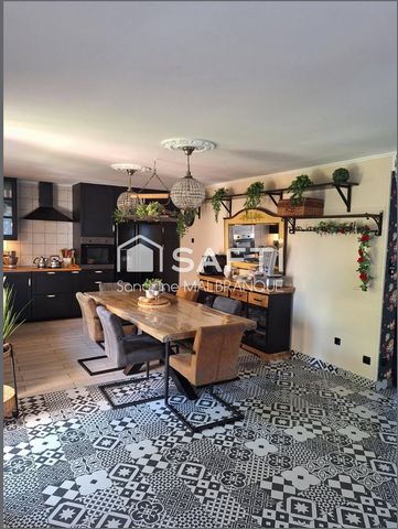 Située dans la commune de Loison-sous-Lens (62218), cette belle maison individuelle bénéficie d'un environnement paisible tout en restant proche des commodités. Idéalement placée, elle offre un accès facile aux commerces locaux et aux écoles, grands ...
