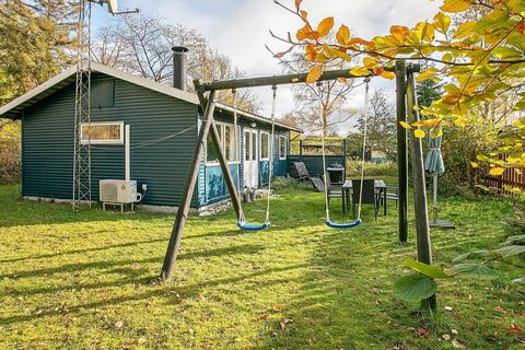 This small cottage with room for 4 people is located just approx. 300 meters from good child-friendly sandy beach at Gedesby. In the living room you will find a wood burning stove, air / air heat pump and TV with Danish and German channels as well as...