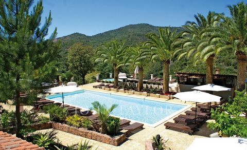 Le Domaine de l’Oriu – Écrin de quiétude sur la côte ouest de la Corse. Situé sur le golfe de Porto, au cœur de la réserve naturelle de Scandola, classée au patrimoine mondial de l’UNESCO, le Domaine de l’Oriu s’inscrit dans un environnement préservé...